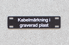 Kabelmärkning i graverad plast